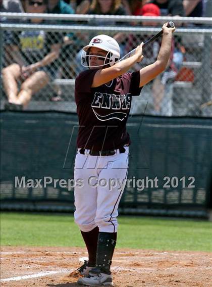 Thumbnail 3 in Wakeland vs. Ennis (Class 4A Region II Semifinal) photogallery.