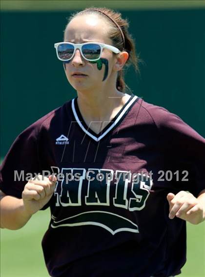 Thumbnail 3 in Wakeland vs. Ennis (Class 4A Region II Semifinal) photogallery.