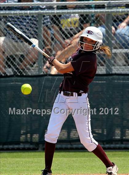 Thumbnail 1 in Wakeland vs. Ennis (Class 4A Region II Semifinal) photogallery.