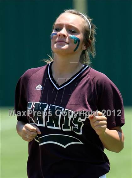 Thumbnail 1 in Wakeland vs. Ennis (Class 4A Region II Semifinal) photogallery.