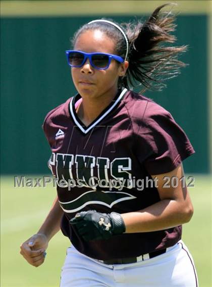 Thumbnail 2 in Wakeland vs. Ennis (Class 4A Region II Semifinal) photogallery.