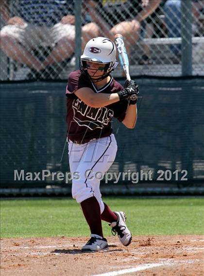 Thumbnail 2 in Wakeland vs. Ennis (Class 4A Region II Semifinal) photogallery.