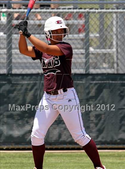 Thumbnail 3 in Wakeland vs. Ennis (Class 4A Region II Semifinal) photogallery.