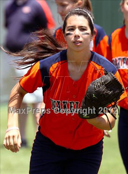 Thumbnail 1 in Wakeland vs. Ennis (Class 4A Region II Semifinal) photogallery.