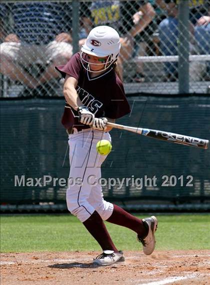 Thumbnail 1 in Wakeland vs. Ennis (Class 4A Region II Semifinal) photogallery.