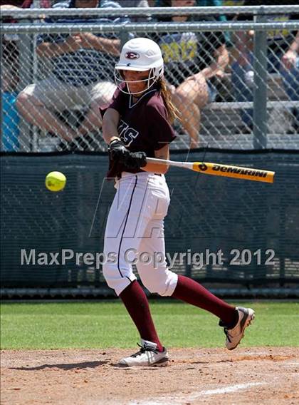 Thumbnail 3 in Wakeland vs. Ennis (Class 4A Region II Semifinal) photogallery.