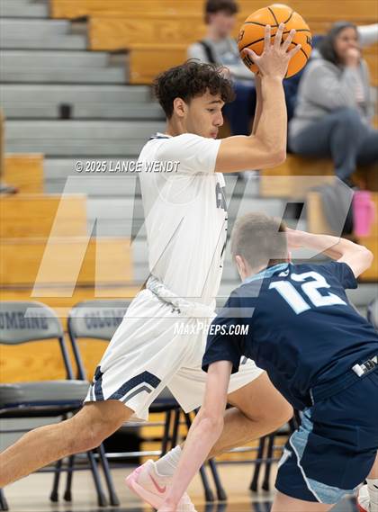 Thumbnail 3 in Valor Christian @ Columbine photogallery.