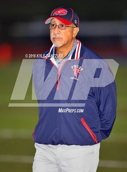 Thumbnail 2 in Cistercian vs Fort Worth Country Day (SPC 3A Final) photogallery.