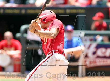 Thumbnail 1 in Hallettsville vs. Hughes Springs (UIL 2A Final) photogallery.