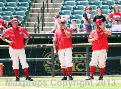 Thumbnail 2 in Hallettsville vs. Hughes Springs (UIL 2A Final) photogallery.