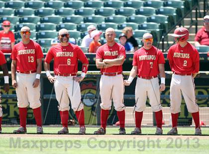 Thumbnail 1 in Hallettsville vs. Hughes Springs (UIL 2A Final) photogallery.