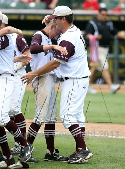 Thumbnail 2 in Hallettsville vs. Hughes Springs (UIL 2A Final) photogallery.