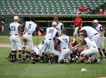 Thumbnail 2 in Hallettsville vs. Hughes Springs (UIL 2A Final) photogallery.