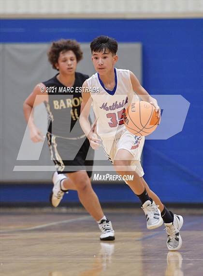 Thumbnail 3 in JV: Northside Christian @ St. Petersburg Catholic photogallery.
