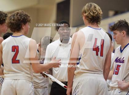 Thumbnail 2 in JV: Northside Christian @ St. Petersburg Catholic photogallery.