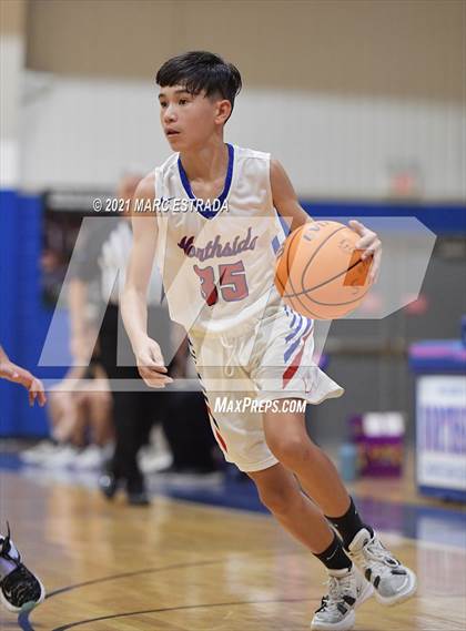Thumbnail 3 in JV: Northside Christian @ St. Petersburg Catholic photogallery.