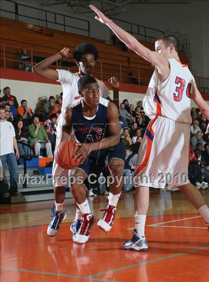 Thumbnail 2 in West @ Blount photogallery.