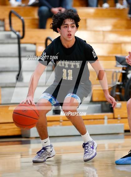 Thumbnail 2 in Archbishop Mitty @ Valley Christian photogallery.