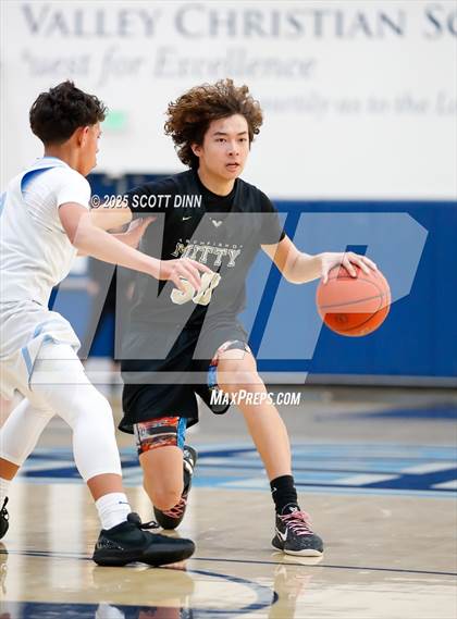 Thumbnail 2 in Archbishop Mitty @ Valley Christian photogallery.