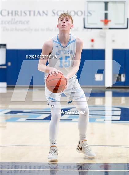 Thumbnail 3 in Archbishop Mitty @ Valley Christian photogallery.