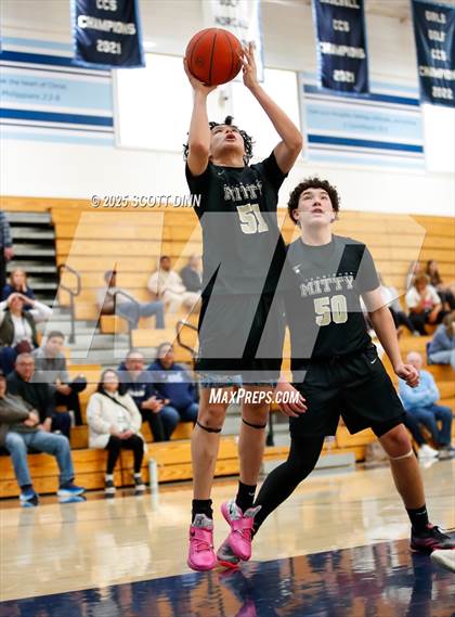 Thumbnail 2 in Archbishop Mitty @ Valley Christian photogallery.