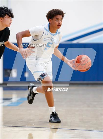 Thumbnail 1 in Archbishop Mitty @ Valley Christian photogallery.