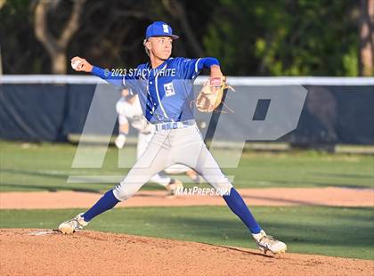 Thumbnail 2 in Out-of-Door Academy vs. Imagine School at North Port (FHSAA 2A District 11 Final) photogallery.