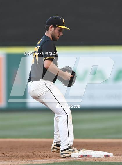 Thumbnail 2 in Foothill vs. Newport Harbor photogallery.