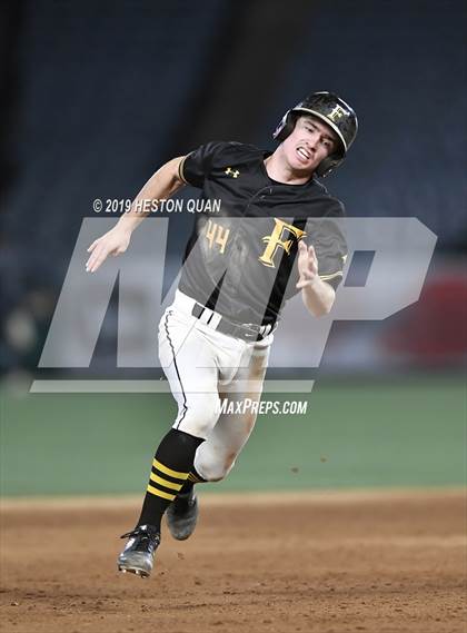Thumbnail 2 in Foothill vs. Newport Harbor photogallery.
