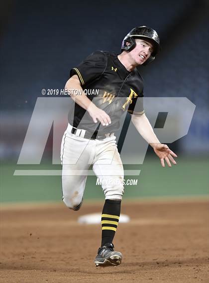 Thumbnail 1 in Foothill vs. Newport Harbor photogallery.