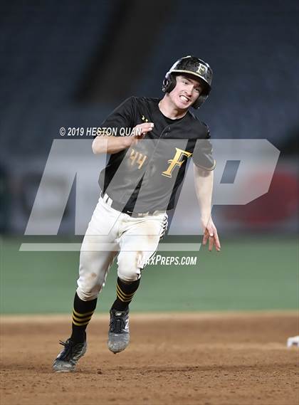 Thumbnail 1 in Foothill vs. Newport Harbor photogallery.