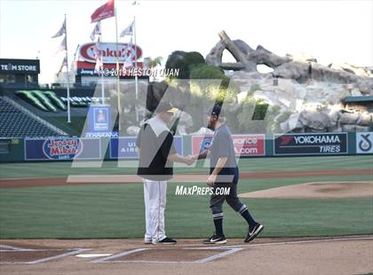 Thumbnail 1 in Foothill vs. Newport Harbor photogallery.