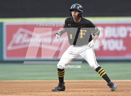 Thumbnail 1 in Foothill vs. Newport Harbor photogallery.