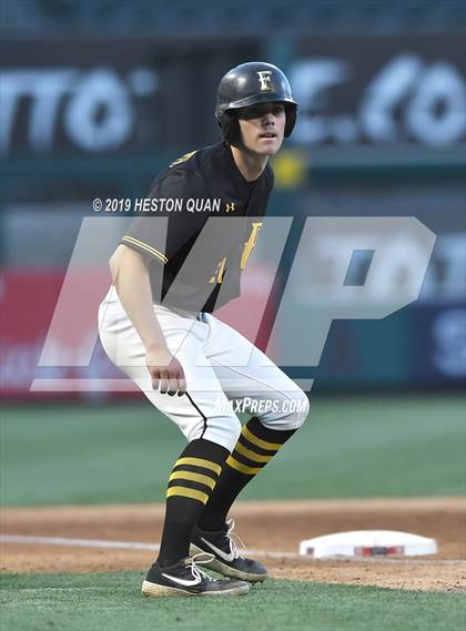 Thumbnail 1 in Foothill vs. Newport Harbor photogallery.