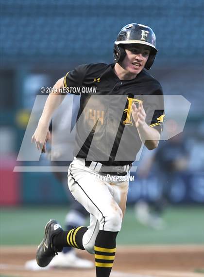 Thumbnail 1 in Foothill vs. Newport Harbor photogallery.