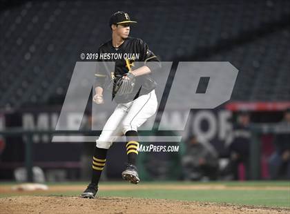 Thumbnail 3 in Foothill vs. Newport Harbor photogallery.
