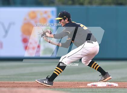 Thumbnail 2 in Foothill vs. Newport Harbor photogallery.