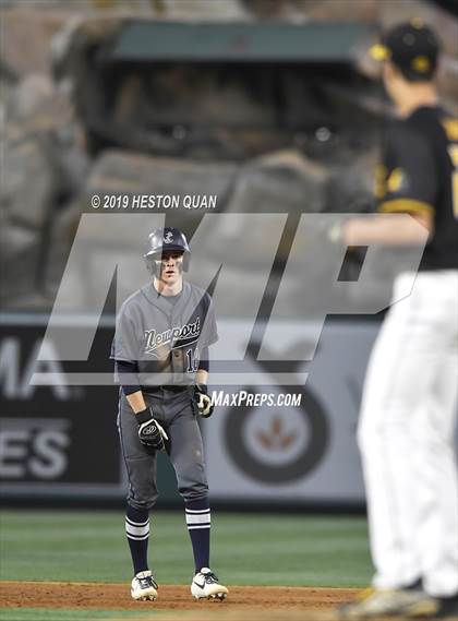 Thumbnail 2 in Foothill vs. Newport Harbor photogallery.