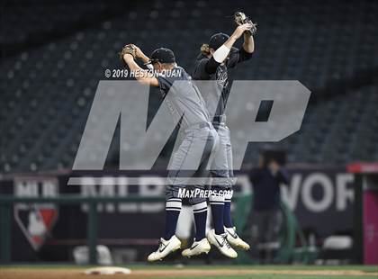Thumbnail 2 in Foothill vs. Newport Harbor photogallery.