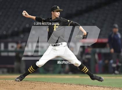 Thumbnail 1 in Foothill vs. Newport Harbor photogallery.