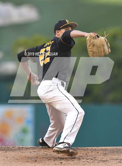 Thumbnail 1 in Foothill vs. Newport Harbor photogallery.