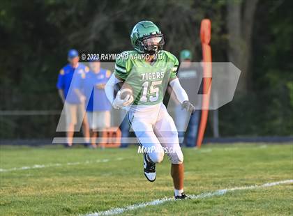 Thumbnail 2 in Greenfield-Central @ Yorktown  photogallery.