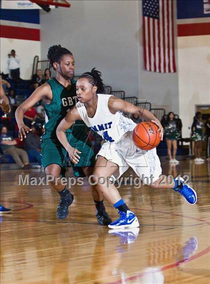 Thumbnail 3 in Mansfield Summit vs. Trimble Tech photogallery.