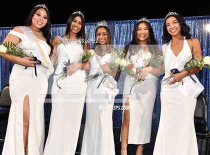 Thumbnail 2 in Charter Oak @ South Hills (Homecoming Senior Night) photogallery.
