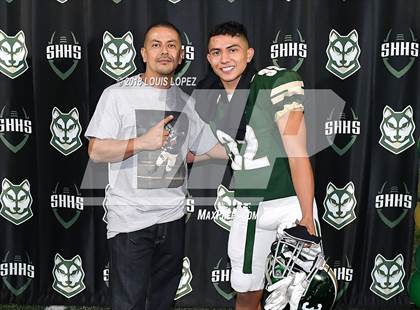 Thumbnail 2 in Charter Oak @ South Hills (Homecoming Senior Night) photogallery.
