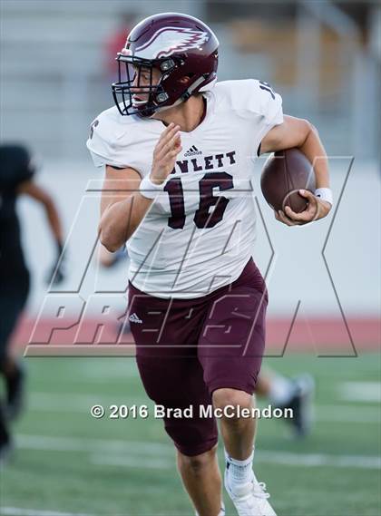 Thumbnail 1 in Rowlett vs North Garland photogallery.