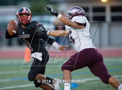 Thumbnail 2 in Rowlett vs North Garland photogallery.