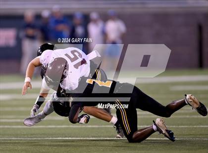 Thumbnail 1 in White County vs Hixson (Blue Cross Bowl) photogallery.