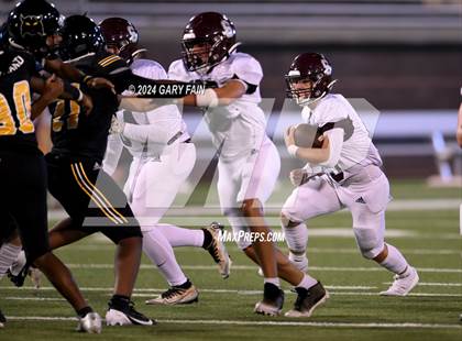 Thumbnail 3 in White County vs Hixson (Blue Cross Bowl) photogallery.
