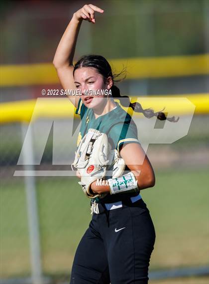 Thumbnail 2 in Kearney @ Pius X photogallery.